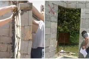 8 Aksi tukang bangunan pasang batako bikin tepuk jidat