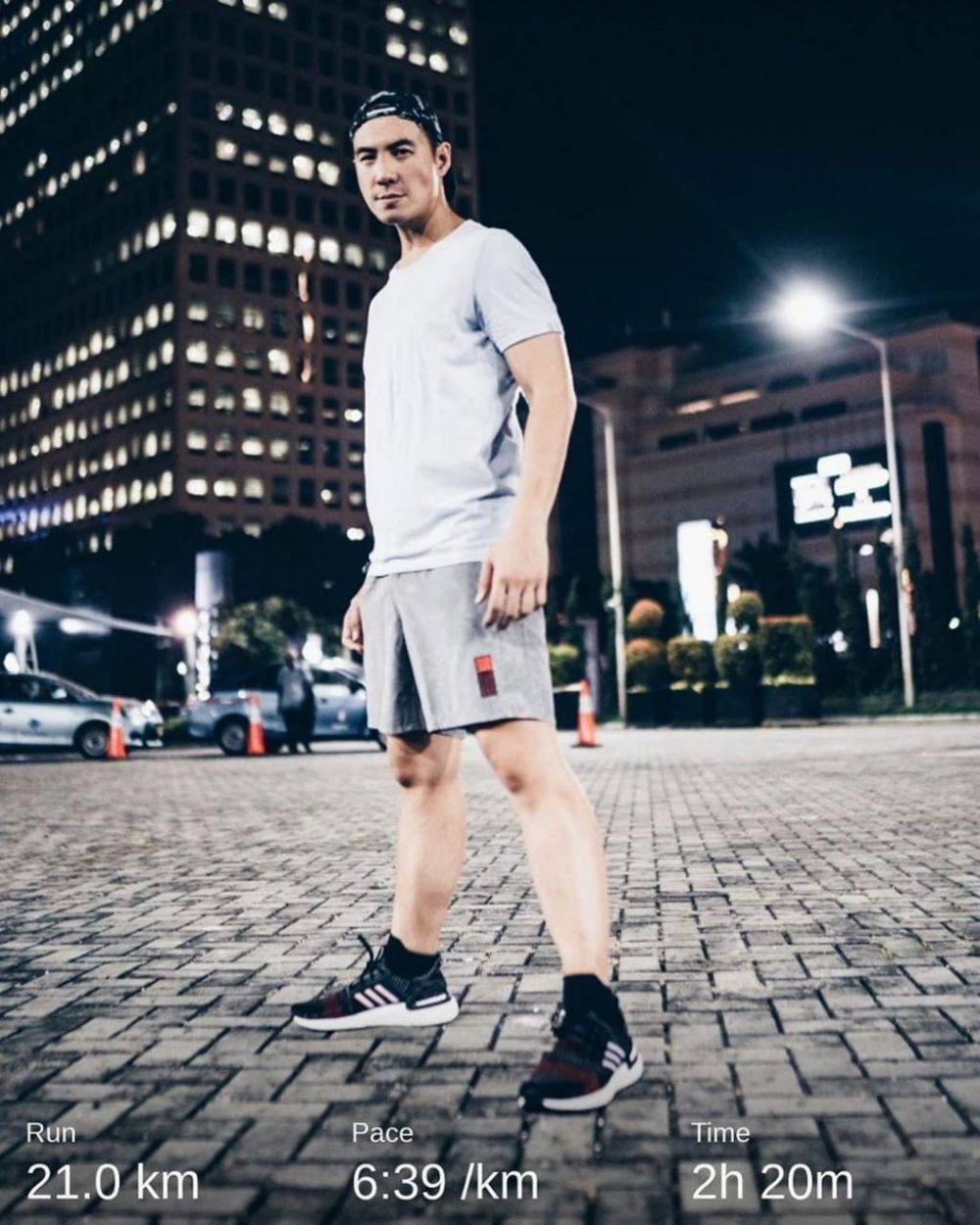 10 Potret Daniel Mananta saat olahraga, atletis