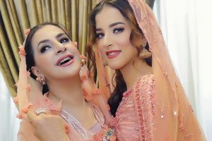 9 Potret masa muda Ala Alatas, ibunda Tasya Farasya yang stylish abis