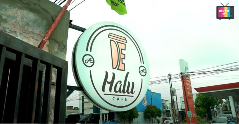 8 Penampakan kafe milik Ayu Ting Ting, ada mural karya Wendy Cagur