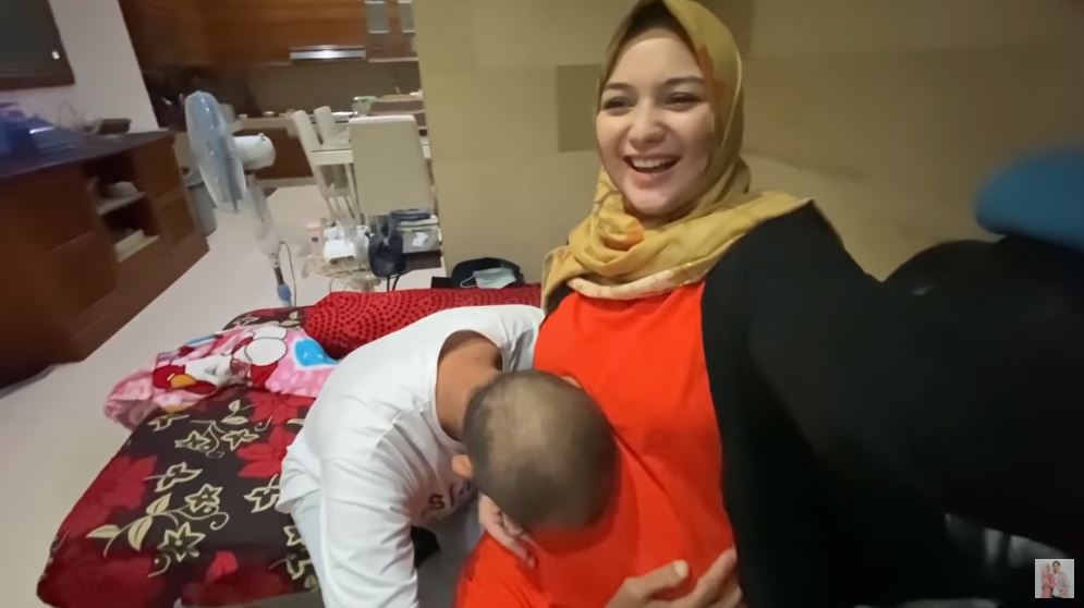 New normal, ini momen 4 seleb akhirnya bisa pulang kampung