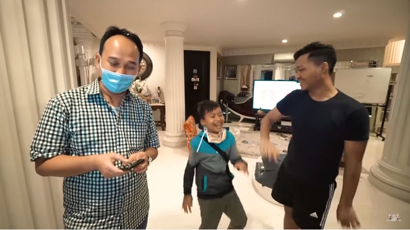 8 Momen kejutan ulang tahun Putra, anak angkat Ashanty