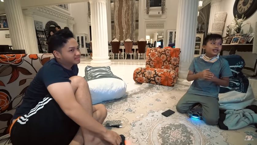 8 Momen kejutan ulang tahun Putra, anak angkat Ashanty