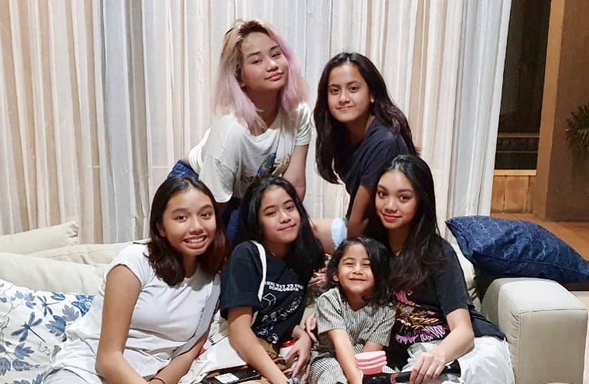 6 Momen kebersamaan geng Mom Sweet Mom, lepas rindu saat new normal