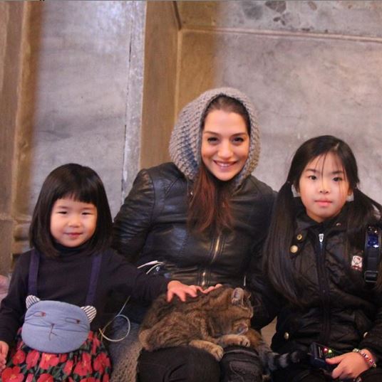 7 Potret bukti kucing Gli jadi idola pengunjung Hagia Sophia