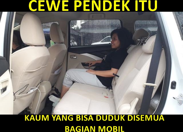 8 Meme cewek bertubuh pendek ini bikin nggak minder