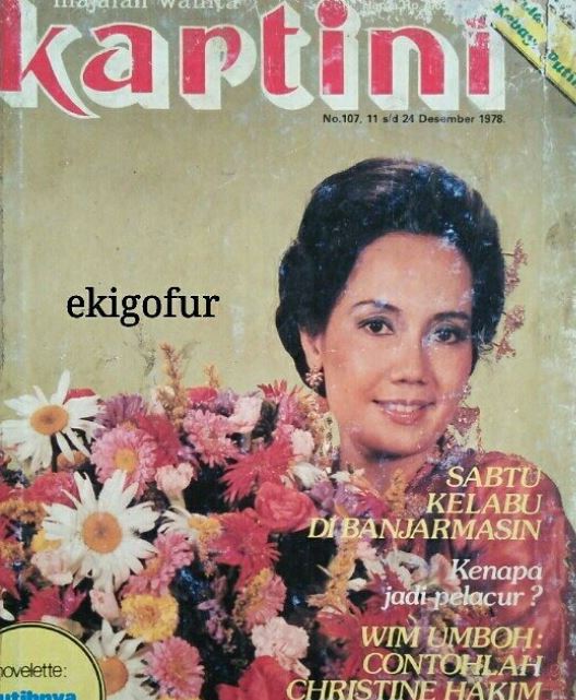 10 Potret masa muda personel Golden Girls, Rina Hasyim manglingi