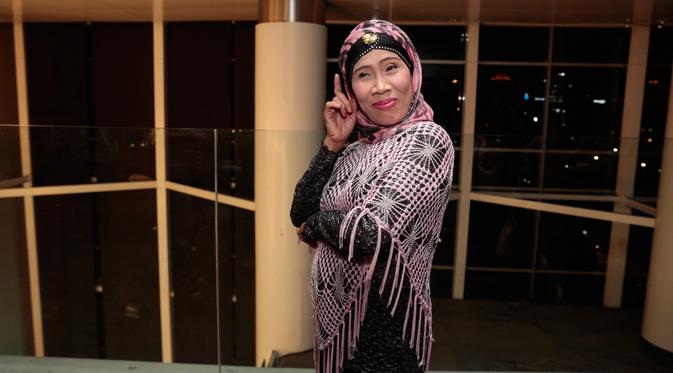 Perjalanan karier Mpok Omas, pelawak ikonik