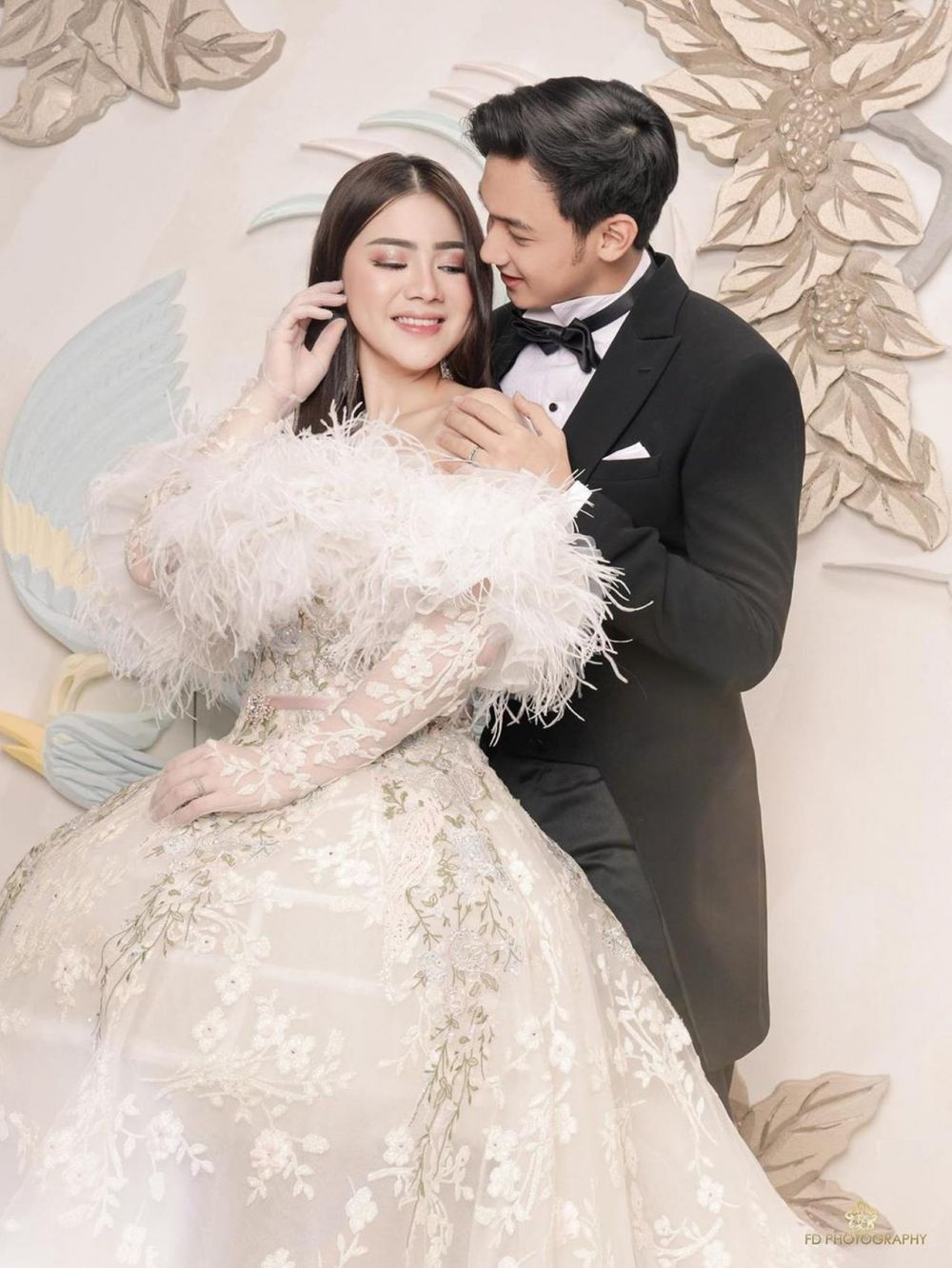 6 Momen pemotretan Felicya Angelista & Caesar Hito rayakan hari jadi