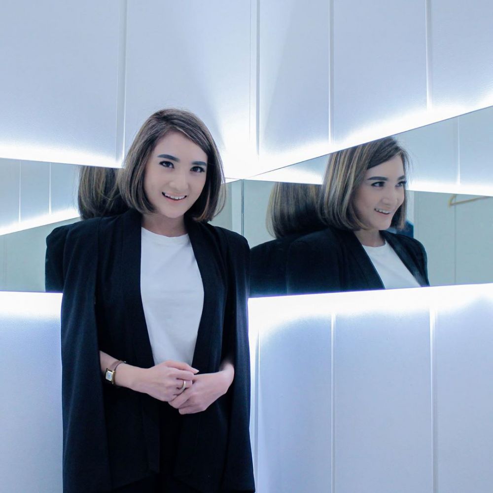 Tetap akur, 8 seleb ini hadiri pernikahan mantan