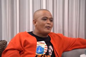 Terdampak pandemi corona, komedian Sapri jualan soto