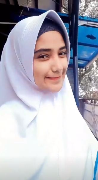 7 Potret Nadya istri Rizki D'Academy jadi calon bidan, cantik memesona