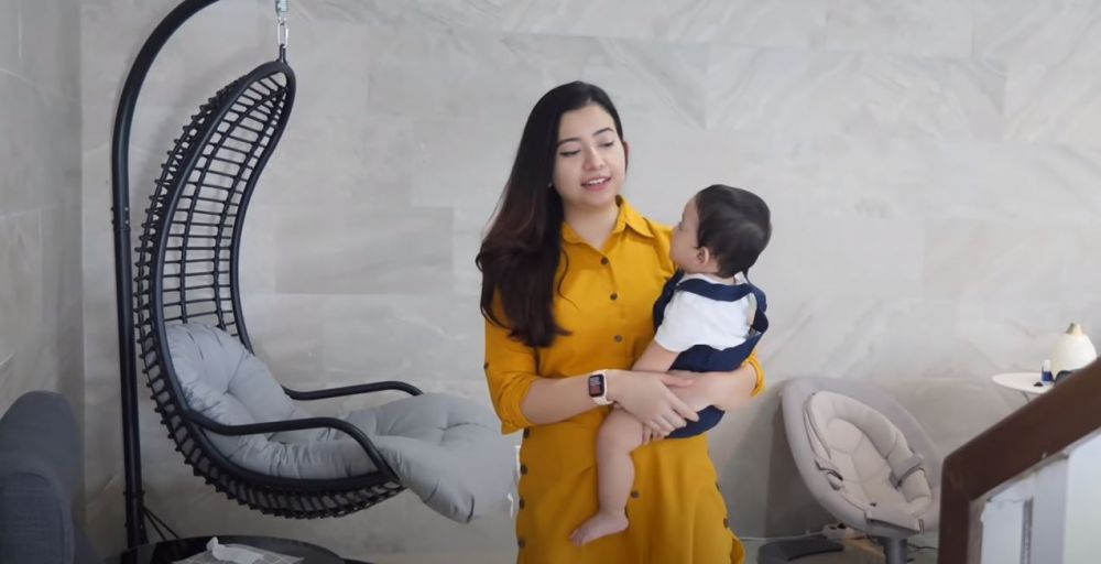 10 Potret rumah Rizkina Nazar kakak Rizky Nazar, cozy dan minimalis