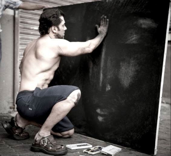 7 Seleb Bollywood jago melukis, karyanya bak seniman profesional