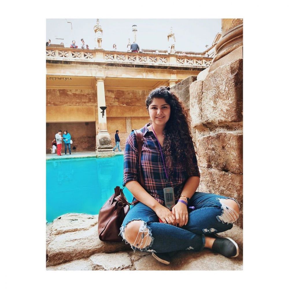 Tak ikut jejak orangtua, 7 anak aktor Bollywood ini tetap sukses