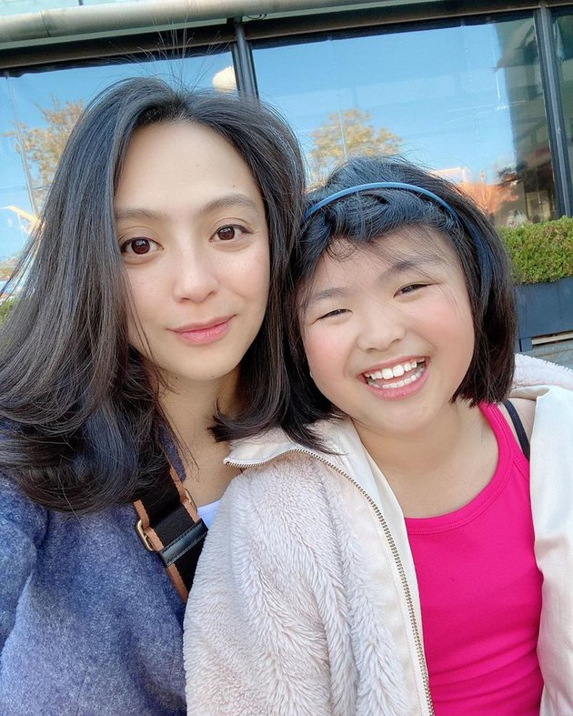 Kini tinggal di Australia, ini 11 momen Jill Carissa bareng putrinya