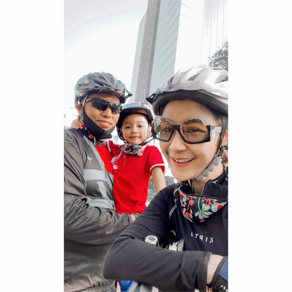 Disebut pamer sepeda mahal, Uut Permatasari beri respons menohok