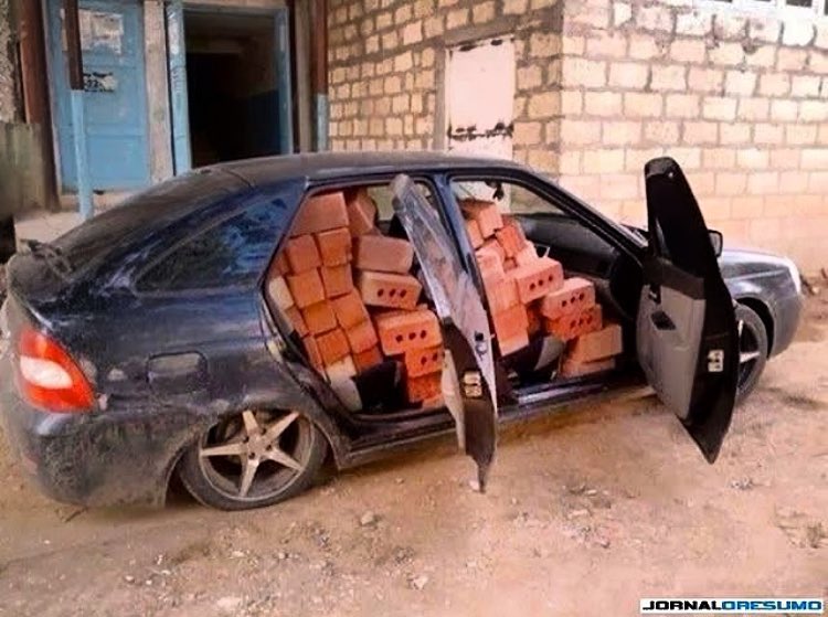 7 Potret mobil isi material proyek bikin geleng kepala