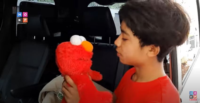 10 Penampakan mobil mewah Betrand Peto, bak kamar pribadi