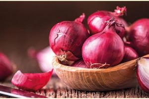 5 Manfaat bawang merah untuk kecantikan, bisa mencerahkan kulit