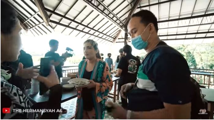 7 Momen Ashanty temui penggemar berkebutuhan khusus, tuai pujian