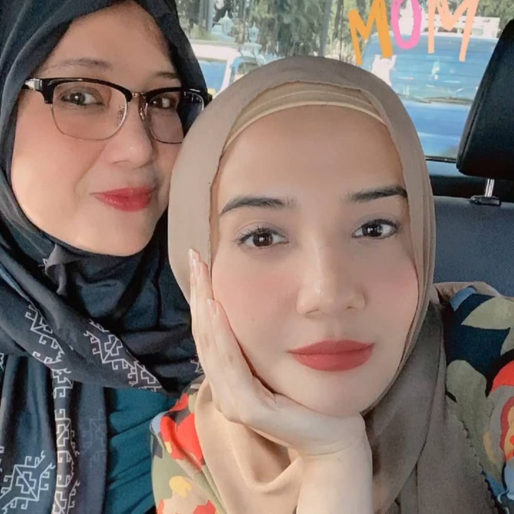 5 Momen haru Fenny Bauty dampingi Zaskia Sungkar program bayi tabung