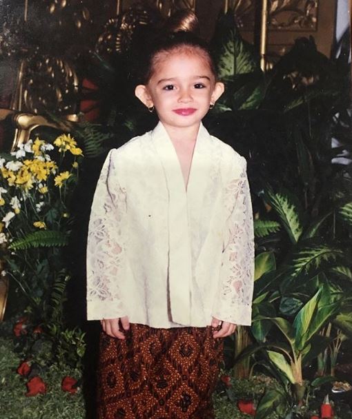 8 Potret masa kecil Yasmine Wildblood, cantik dan menggemaskan