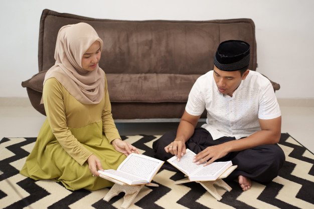101 Kata-kata mutiara Islami untuk suami istri, bikin harmonis