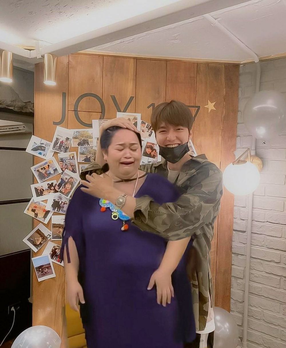 8 Foto editan kocak Sinyorita bareng Lee Min-ho bikin ngakak