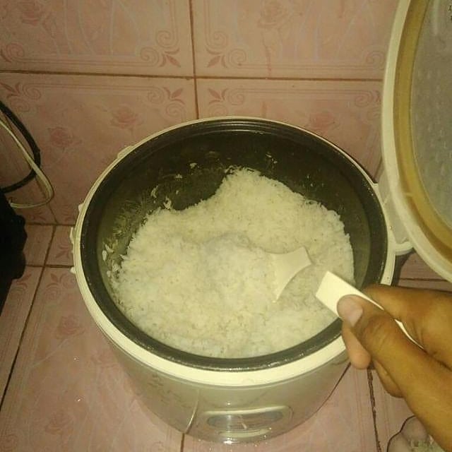10 Momen absurd waktu masak ini bikin geleng kepala