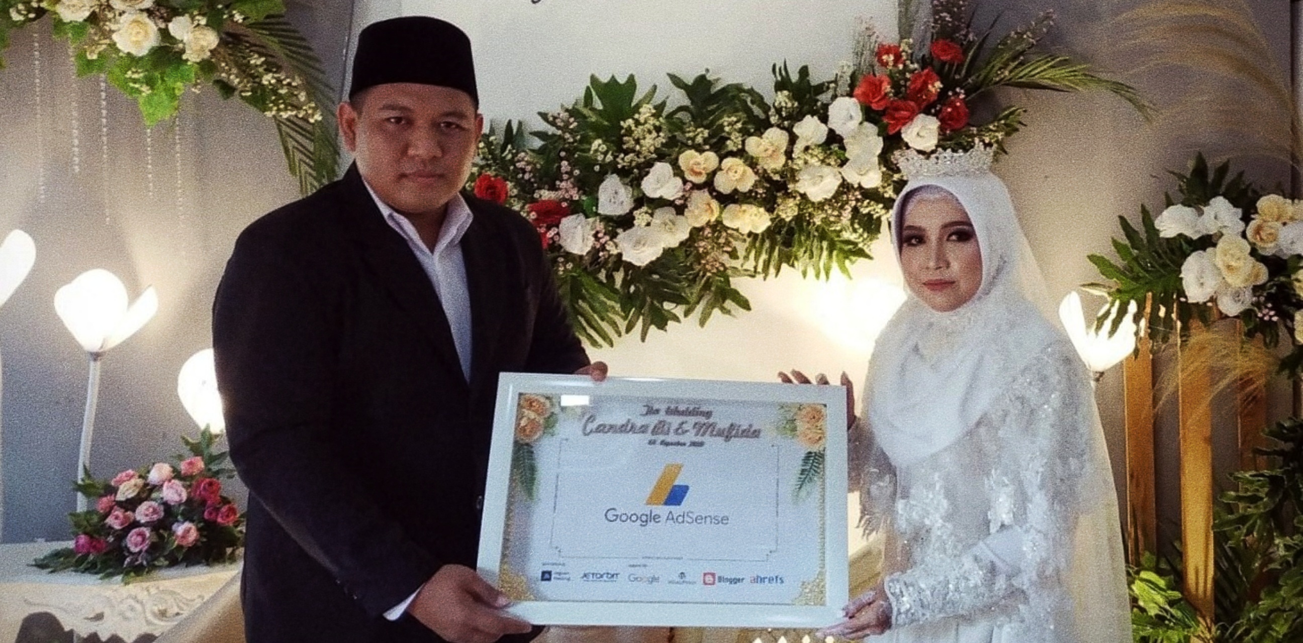 Blogger ini menikahi kekasihnya dengan mahar unik, ini 5 alasannya