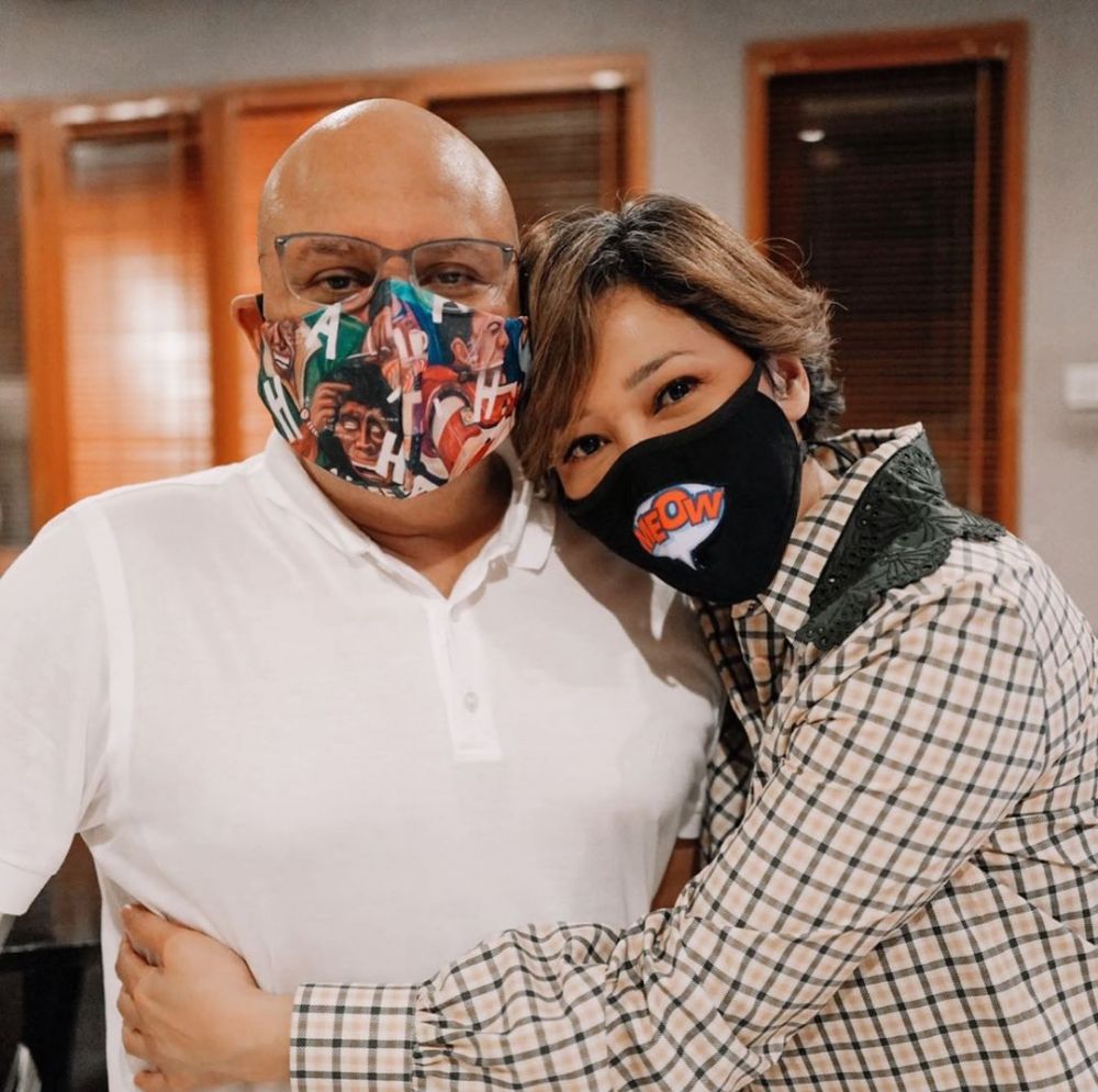 10 Potret Maia Estianty dengan rambut pendek, makin awet muda