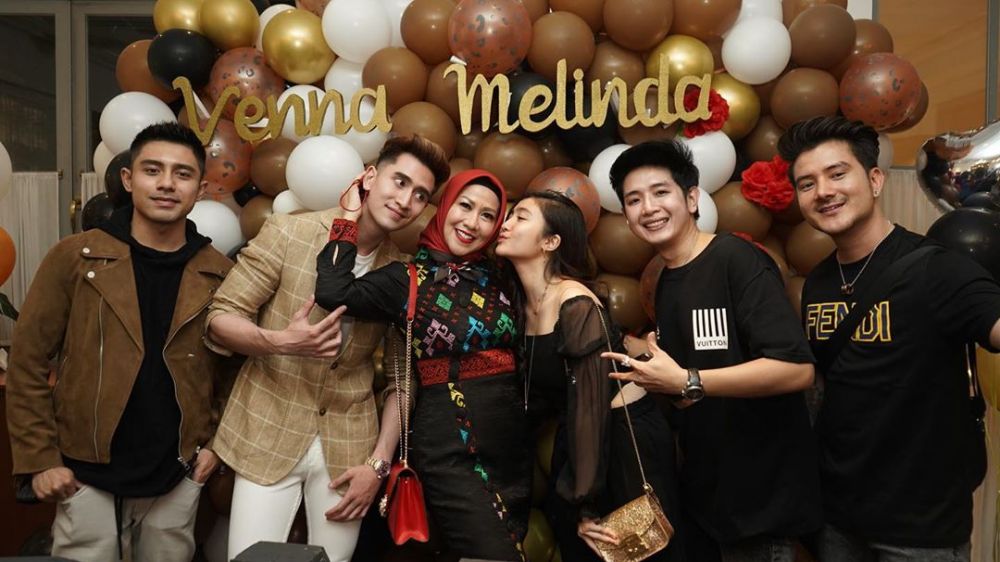 9 Momen ulang tahun Venna Melinda, Verrell beri ucapan menyentuh