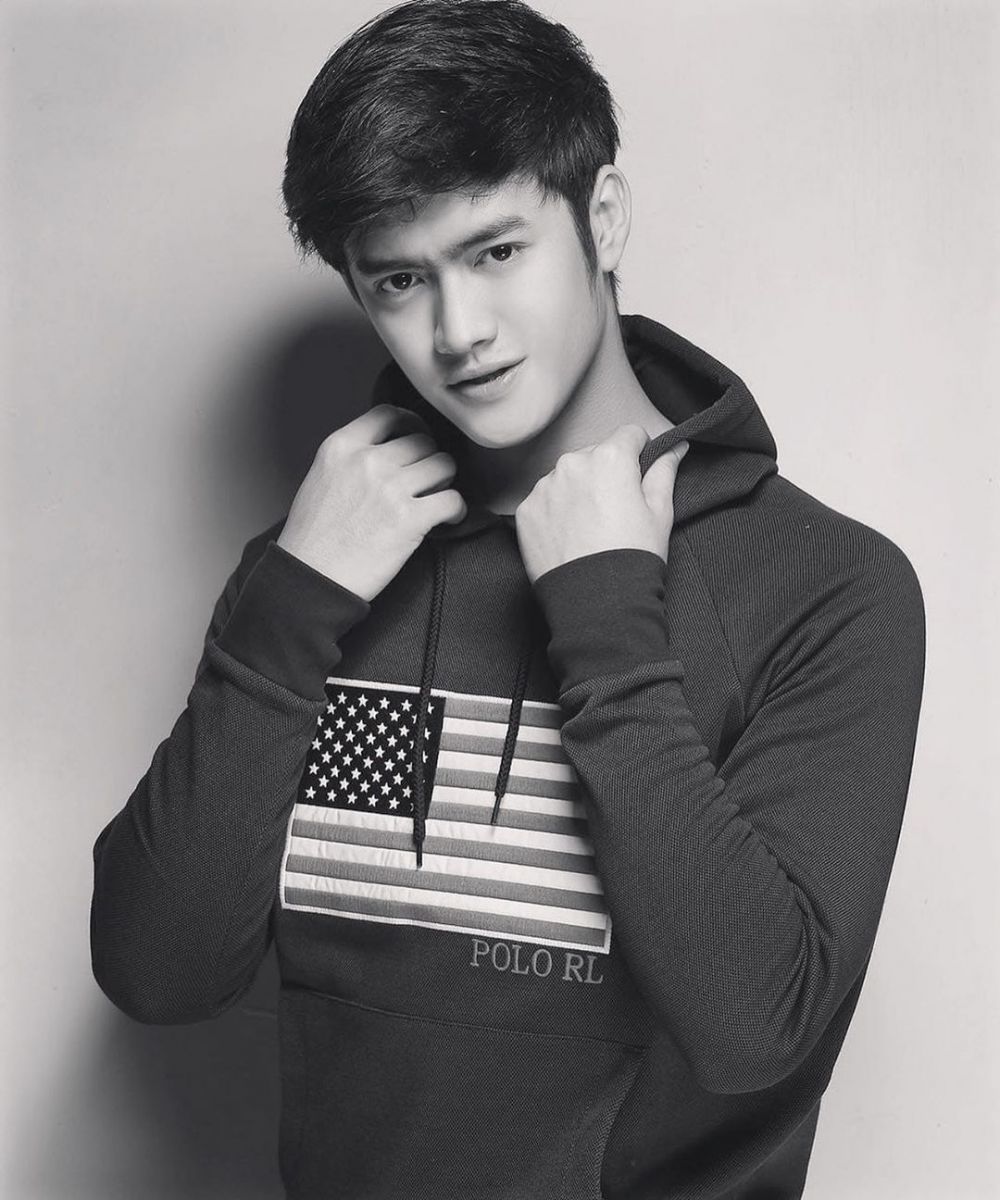 10 Potret Denias Ismail, pria yang tulis pesan spesial ke Lesty Kejora