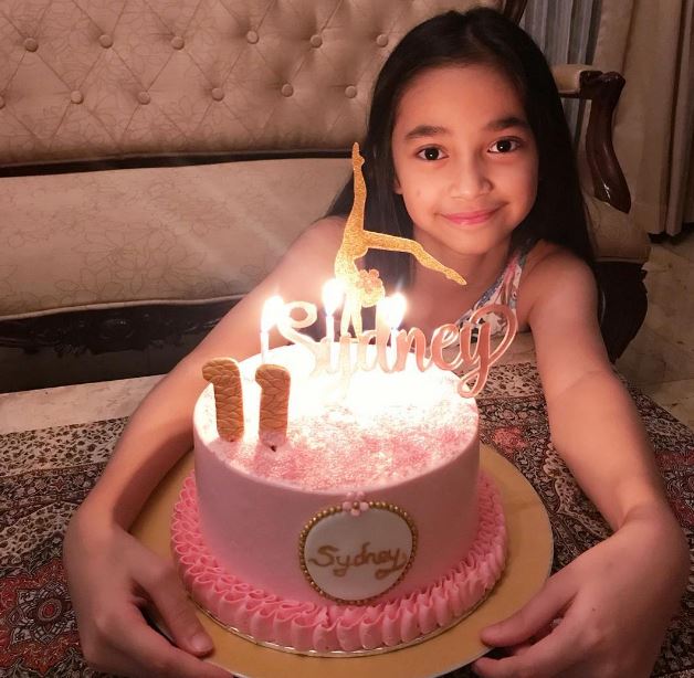 10 Transformasi Sydney putri Cut Tari, kini jadi remaja cantik