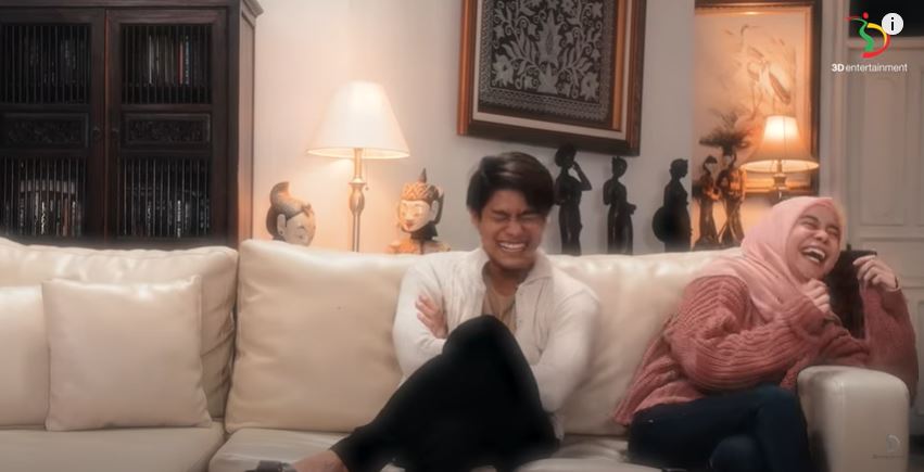 6 Adegan mesra Lesty Kejora & Rizky Billar di video klip bikin baper