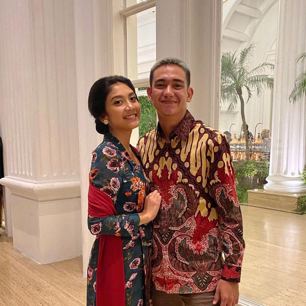 10 Potret Canti Tachril kekasih Adipati Dolken, cantik dan berbakat