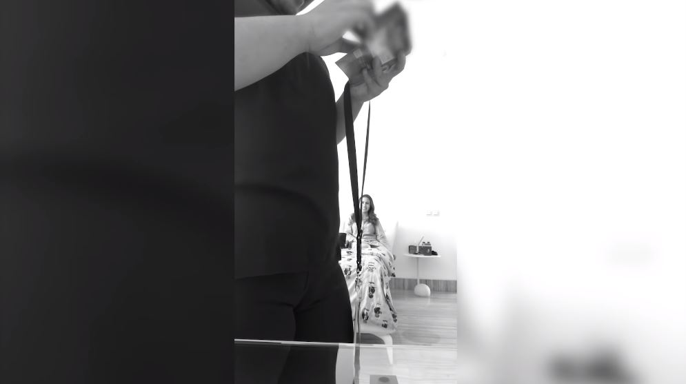 10 Momen Momo Geisha umumkan kehamilan kedua, penuh haru