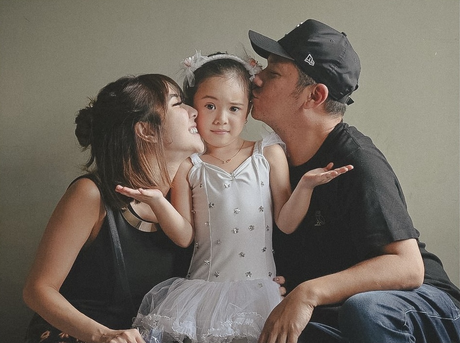 Gempi minta sang mama cium Gading Marten, begini reaksi Gisella