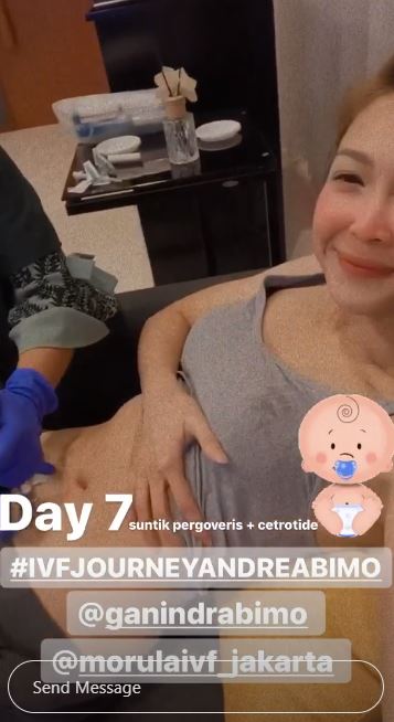 9 Potret perjuangan Andrea Dian & suami jalani program bayi tabung