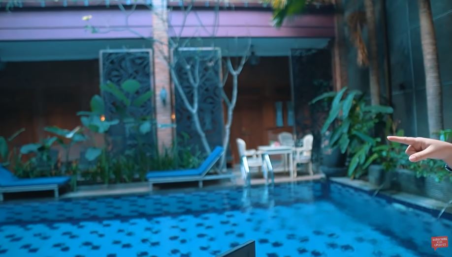 Cerita pertemuan Ammar Zoni dengan ibu angkatnya ini bikin haru