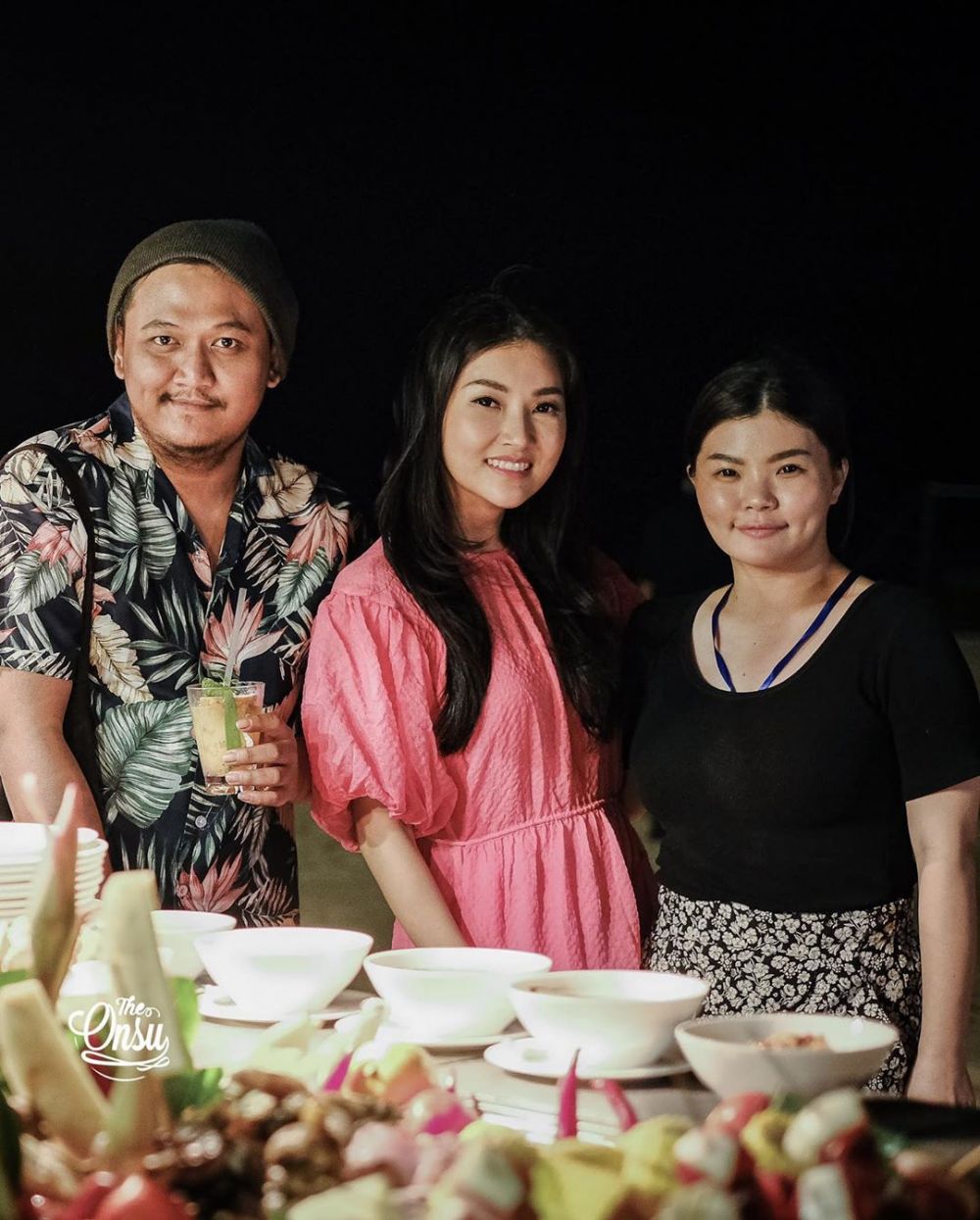 12 Momen liburan Ruben Onsu dan keluarga, camping di pinggir pantai