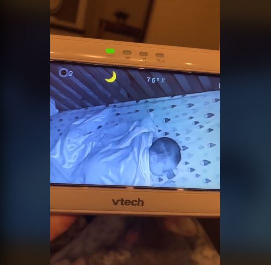 Viral penampakan terekam CCTV di kamar bayi, ini faktanya