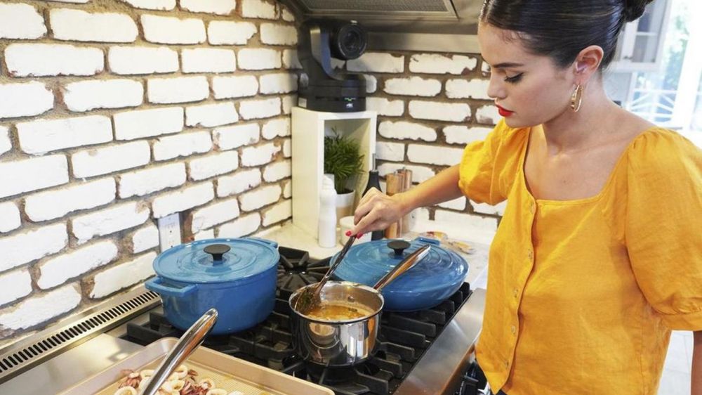 Ikuti acara memasak, Selena Gomez andalkan arahan chef