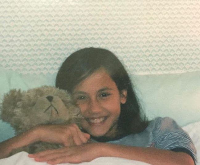 Potret masa kecil 8 seleb berdarah Inggris, cantik dan lucu