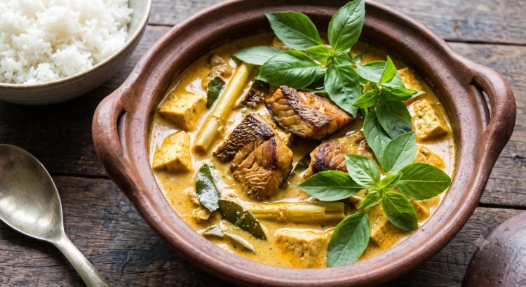 17 Resep olahan ikan asap, enak, sederhana dan mudah dibuat