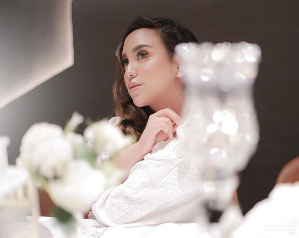 7 Momen ulang tahun Salmafina Sunan ke-21, dapat buket uang dari pacar