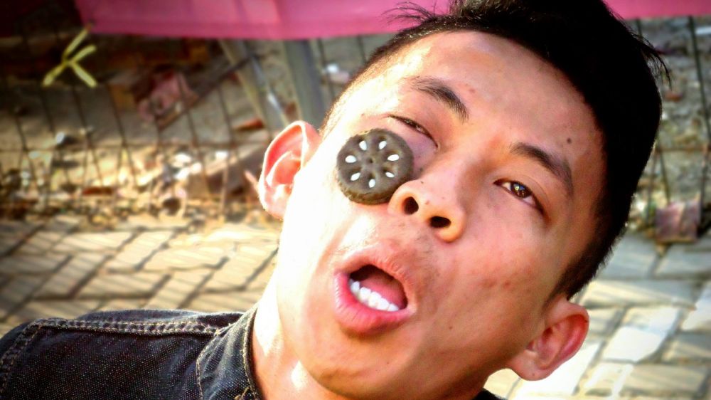 10 Potret lucu ekspresi orang rayakan 17 Agustus, penuh antusias