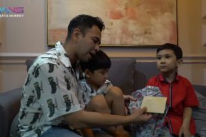 8 Momen Rafathar bertemu 'kembarannya' yang viral di TikTok