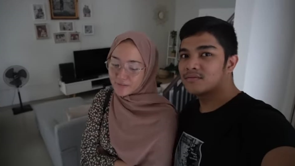 10 Potret rumah Erica Putri, bernuansa putih desain minimalis